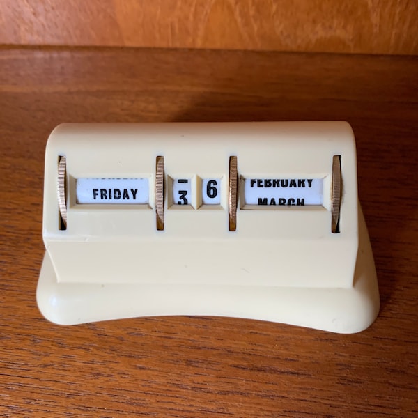 Vintage Desk Calendar - Etsy UK