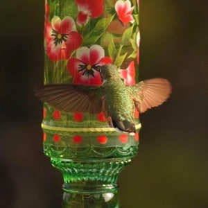 Vintage Style Glass Hummingbird Feeder | Garden Decor, Easy to clean, Copyrighted 2026 image 6