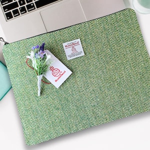 Harris Tweed Laptop Case, Lawn Green & Oatmeal Tweed, Custom Made to Fit Your Laptop, Gift for Birthday