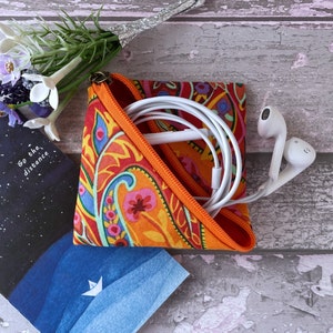 Cartera colorida con forma de bolsita de té o con auriculares, tela de diseño en color naranja brillante, regalo para ella