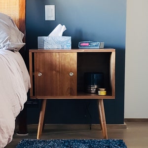 Mid Century Modern Nightstand/Bedside Library McCobb Inspired
