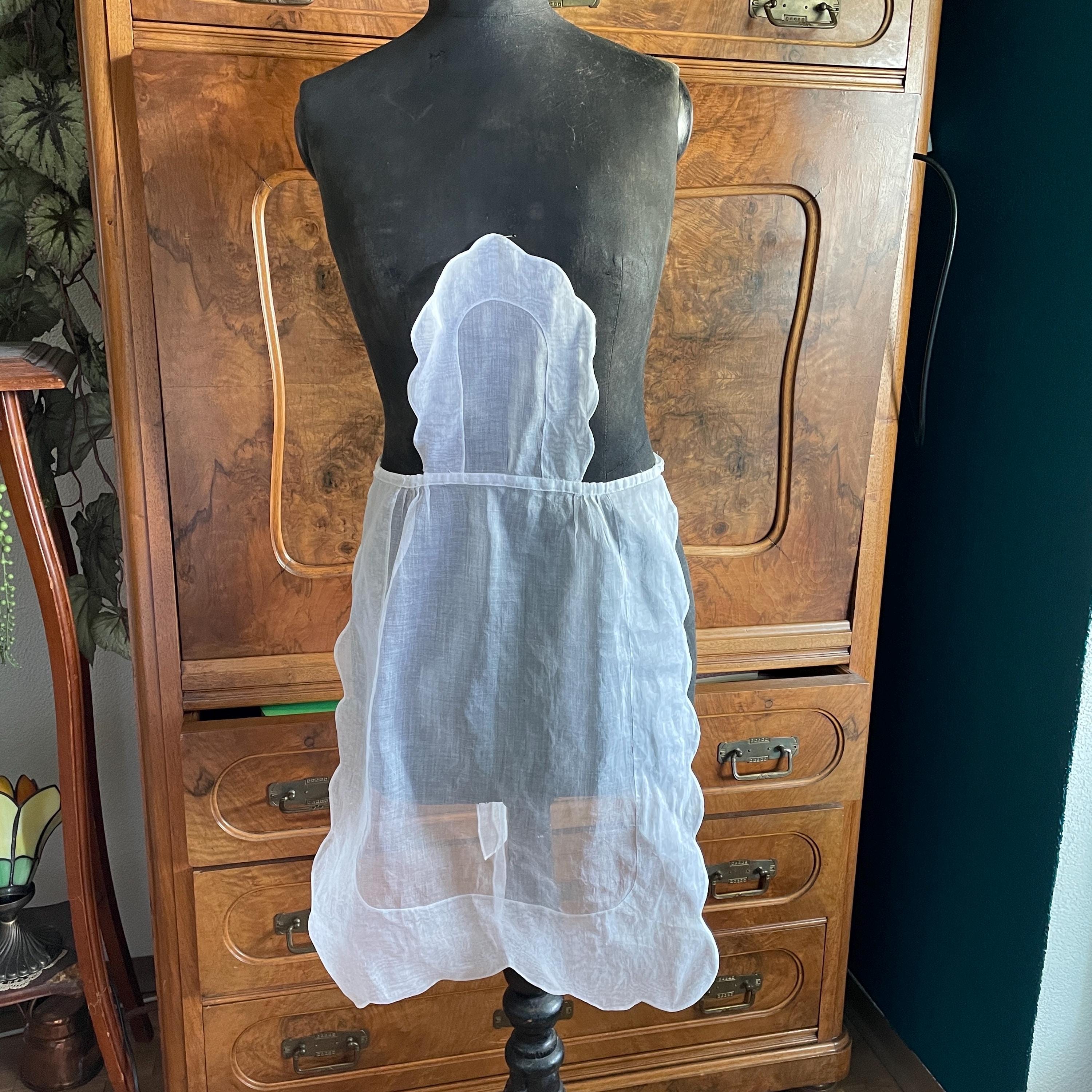 1900年代フランスのアンティークエプロン ヴィンテージアンティーク 1900年代フランス製 ホワイトコットン