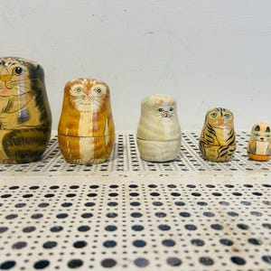 Set of 5 Matryoshka Wood Authentic Adorable Russian Cat Nesting Dolls Decorative