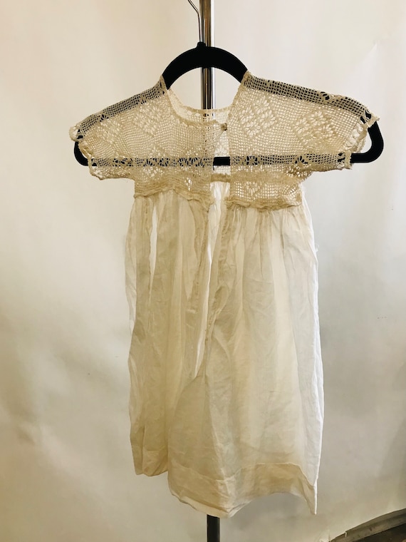 Vtg Victorian Child's Dress With Lace Top so Sweet 