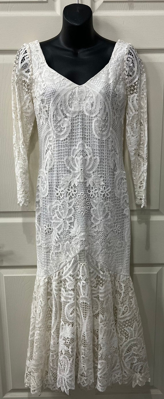 1980’s Mermaid Dress White Lace