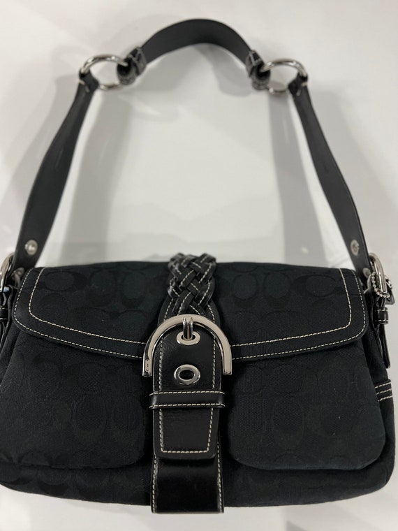 Authentic signature Coach shoulder bag. - image 2