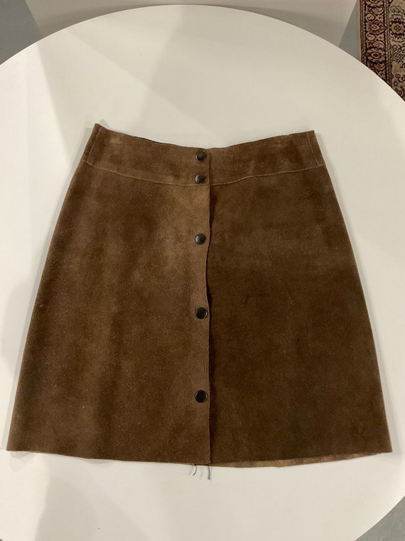 Suede snap button skirt