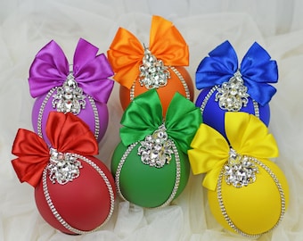 Adornos navideños LGBTQ: juego de 6 bolas arcoíris con diamantes de imitación, decoración para árbol hecha a mano, juego de adornos navideños coloridos.