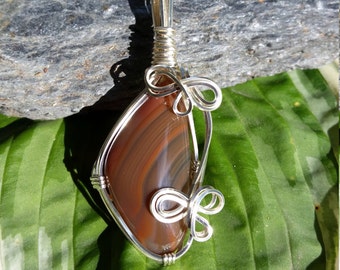 W-11 Deep Red Banded Lake Superior Agate Pendant set in Silver Plated Wire Wrap