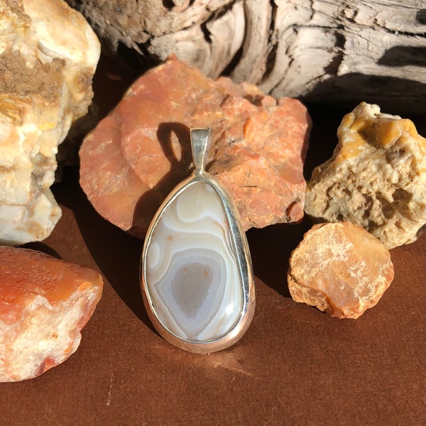 P-86 Grey Tan White Banded Lake Superior Agate Pendant Sterling Silver Open Back