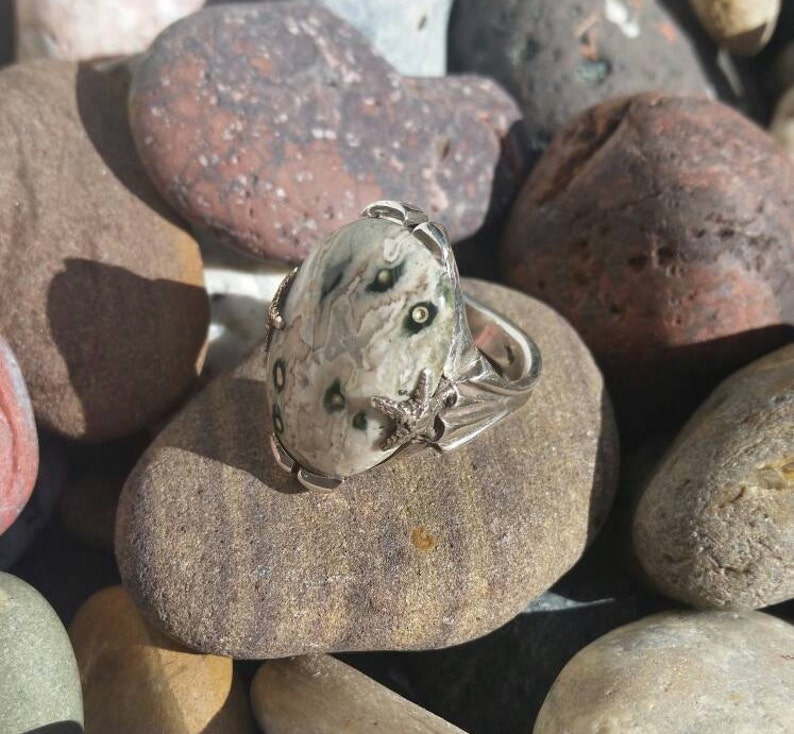8-29 Ocean Jasper Ring set in .950 Sterling Silver with Star Fish Decorations Size 8 image 4