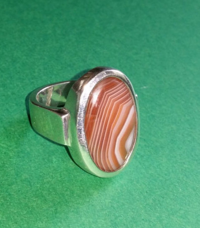Red and White Banded Lake Superior Agate Men/'s Ring set in .950 Sterling Silver Size 10