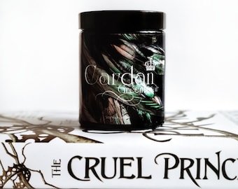 Cardan Greenbriar | Book inspired soy wax candle | Thre Cruel Prince | Book themed candle | Fantasy bookshef decor