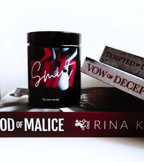 Smut 24/7 | Spicy books | Book inspired soy wax candle | Dark romance | Library decor