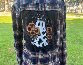 Upcycled Flannel with Halloween Graphic Size Men’s S