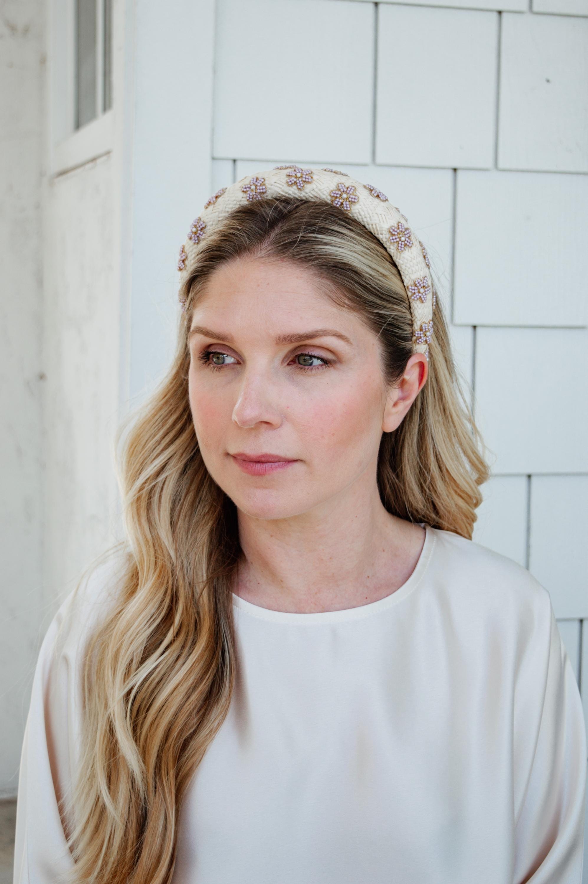 Beige Raffia Padded Headband: Lavender Beaded Flower  display picture 2