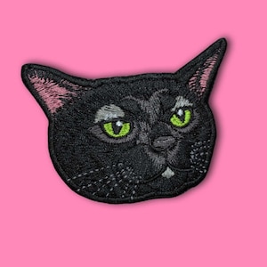 解離猫刺繍ワッペン