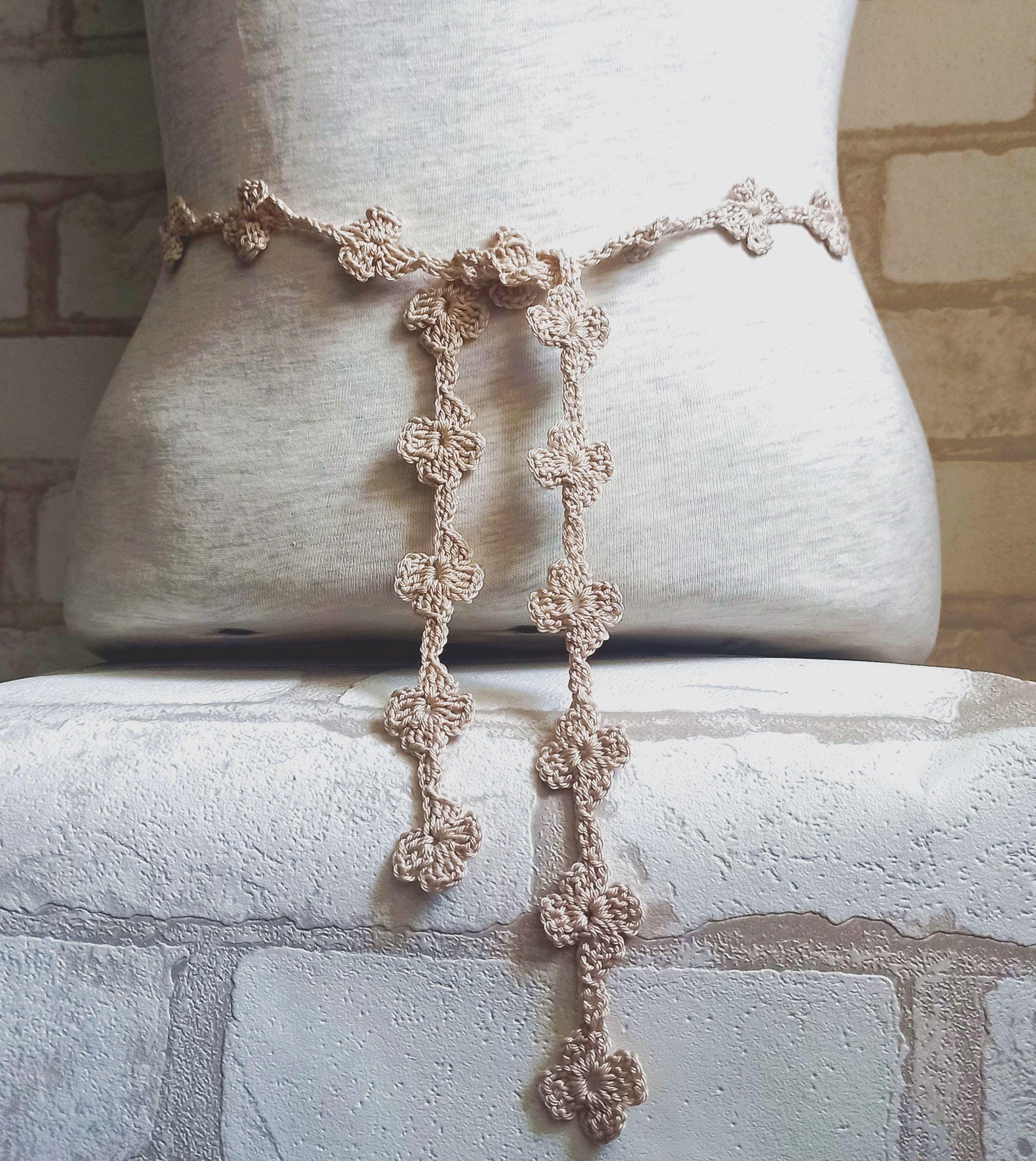 644. Handmade crocheted flower belt in ivory il_fullxfull.6906106023_d8am.jpg main image 2