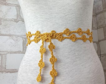 Gold Crochet Daisy Belt: Handmade Dress Accessory.