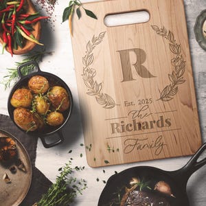 Personalized Maple Cutting Board – Custom Family Name & Initial | Wedding, Anniversary, or Housewarming Gift | Made in USA