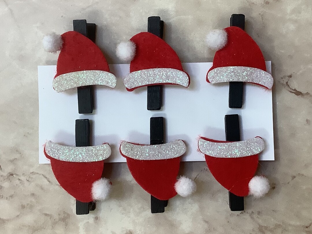 Adorable Santa Hat Clothespin Tag Holder, Christmas Clothespin Clips