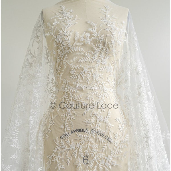 Tissu en dentelle avec perles/ dentelle blanche pour robe de mariée/ tissu dentelle couture blanc cassé/ dentelle avec perles// L22-453