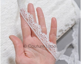 T22-166 - 4yds // boho crochet lace trim/ geometric lace trim / bridal guipure lace trim