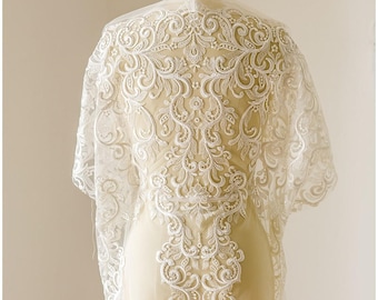 L17-054// heavy embroidered bridal lace fabric / ornate bridal lace/ embroidered lace facbric