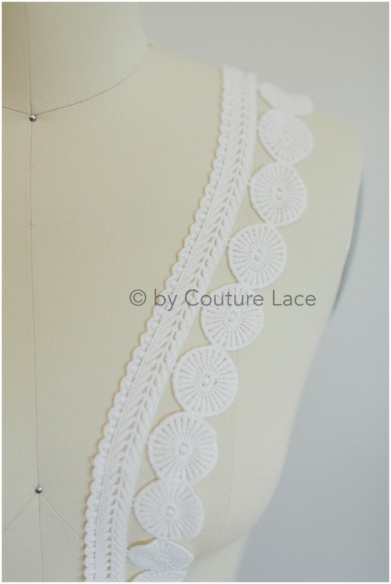 T19-079 // Guipure lace trim, Boho weddingdress lace trim, Bridal Lace trim, Crochet lace trim, Soft crochet lace Trim, veil lace trim image 3