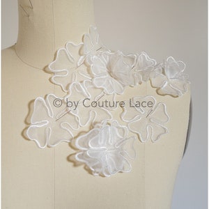 A20-192 // 30pc. Lace Flower patch, Sew on 3D flower, 3D flower lace appliqué, 3d lace flower, wedding dress lace appliqué, bridal lace