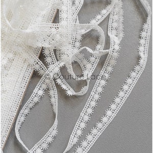 T22-198 - 4yds // off-white boho crochet lace trim/ geometric lace trim / bridal guipure lace trim/ offwhite snowflake lace trim