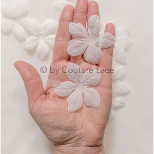 3g. 3d lace flowers/ sew on 3D flowers/ 3D flowers lace appliqué/ wedding dress lace appliqué// A24-422