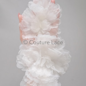 3D Blumen Spitze / zum Aufnähen 3D Blumen / 3D Blumen Spitze Applikation / Hochzeitskleid Spitze Applikation // A24-451