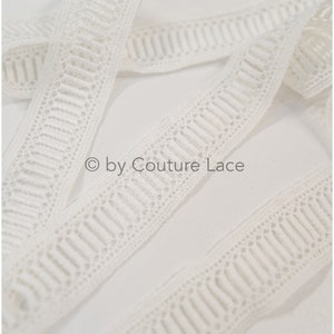 T20-117 // 4yds crochet lace trim for boho bridal dresses, circle lace trim, bridal dress edgings, geometric lace trim