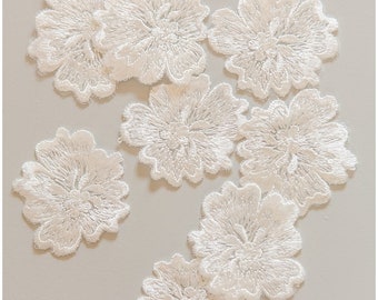A17-079 // 8pc. Lace Flower patch, Sew on 3D flower, 3D flower lace appliqué, 3d lace flower, wedding dress lace appliqué, bridal lace