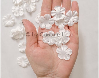 7 g. Fiori di pizzo 3D/ cuci su fiori 3D/ fiori 3D applicati in pizzo/ abiti da sposa applicati in pizzo// A24-437