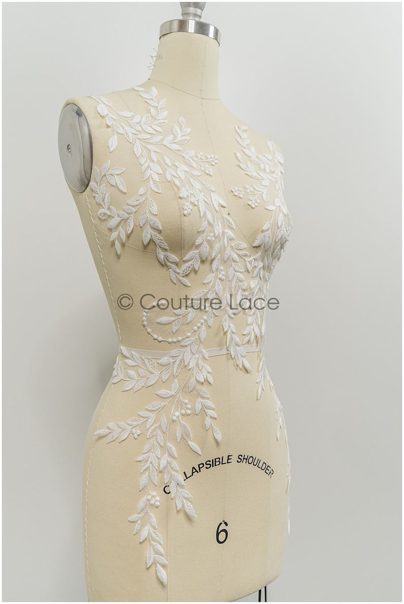 A21-218 // Appliques de dentelle florale pour robe de mariée, patchs de dentelle de fleurs, appliques de dentelle brodée, appliques de dentelle cordée blanc cassé image 3