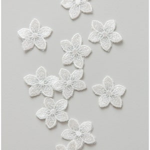 A17-163R // 20pc. Lace Flower patch, Sew on 3D flower, 3D flower lace appliqué, 3d lace flower, wedding dress lace appliqué, bridal lace