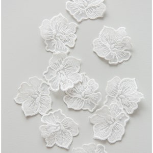 A17-161 // 10pc. Lace Flower patch, Sew on 3D flower, 3D flower lace appliqué, 3d lace flower, wedding dress lace appliqué, bridal lace