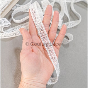 T22-169 - 5yds // boho crochet lace trim/ geometric lace trim / bridal guipure lace trim