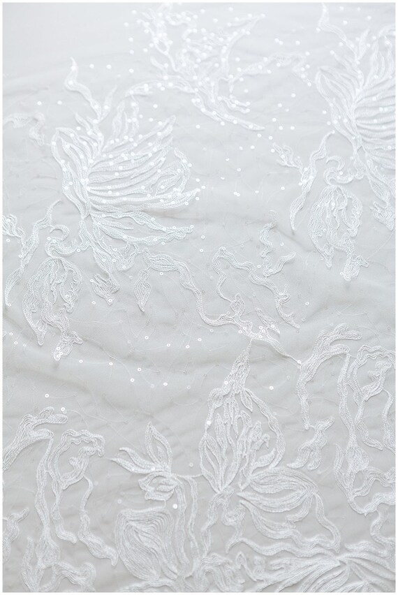 Très doux, fleur dentelle tissu avec paillettes transparents, dentelle (L17-147) plume, doux mariage robe de dentelle, dentelle voile (L17-147) dentelle c72528 Très doux, fleur dentelle tissu avec paillettes transparents, dentelle (L17-147) plume, doux mariage robe de dentelle, dentelle voile (L17-147) dentelle c72528