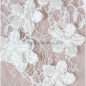 3D-Blumen zum Aufnähen, 3D-Blütenblätter, 3D-Blütenblätter zum Aufnähen, Brautsatinblume, 3D-Satinblumen für Hochzeitskleid, 3g/Packung // A24-398 (FL-004)