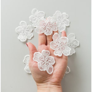 A17-159 // 20pc. Lace Flower patch, Sew on 3D flower, 3D flower lace appliqué, 3d lace flower, wedding dress lace appliqué, bridal lace