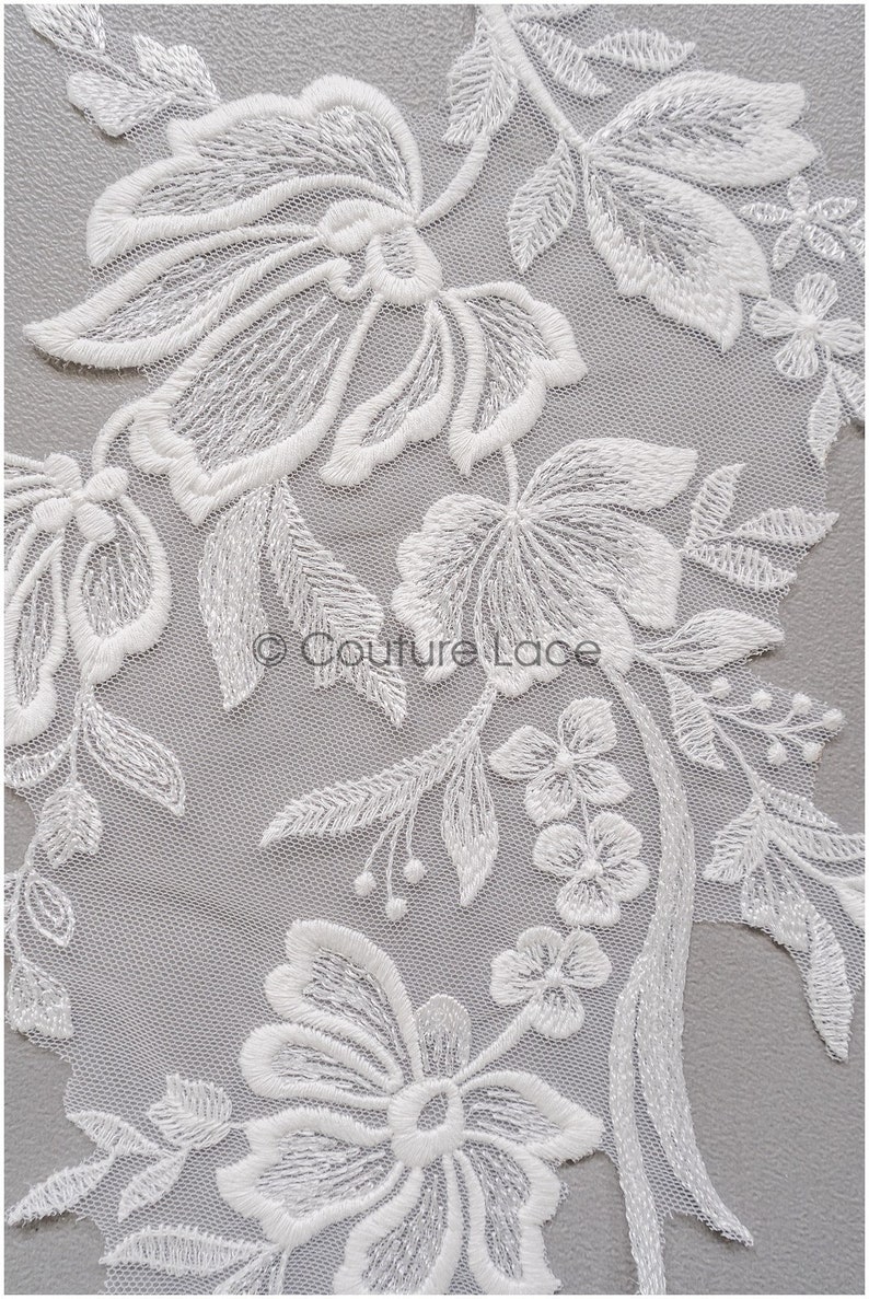A22-269 // romantic flower lace patch/ cotton flower applique/ wedding dress lace appliqué/ bridal flower applique zdjęcie 5
