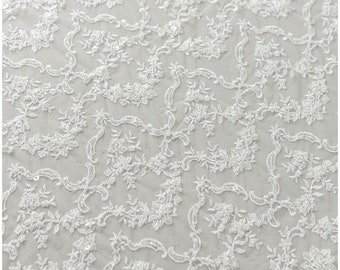 Tela de encaje con cuentas hechas a mano / tela de encaje de alta costura blanca / tela de encaje de novia / encaje con cuentas de perlas // L17-168