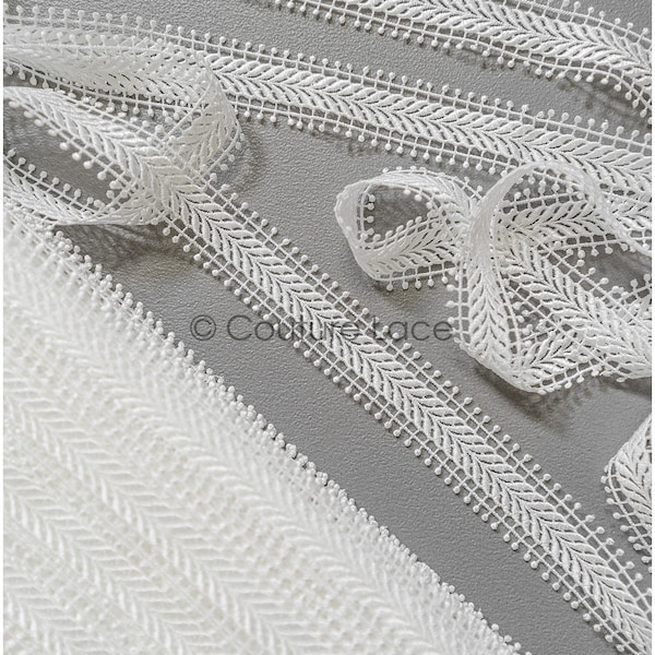 T22-212 - 4yds // off-white boho crochet lace trim/ geometric lace trim / bridal guipure lace trim/ offwhite dot lace trim