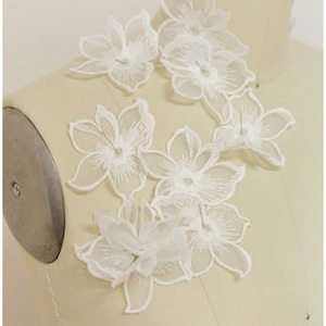 A17-158 // 10pc. Lace Flower patch, Sew on 3D flower, 3D flower lace appliqué, 3d lace flower, wedding dress lace appliqué, bridal lace