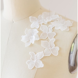 A17-085 // 20pc. Lace Flower patch, Sew on 3D flower, 3D flower lace appliqué, 3d lace flower, wedding dress lace appliqué, bridal lace