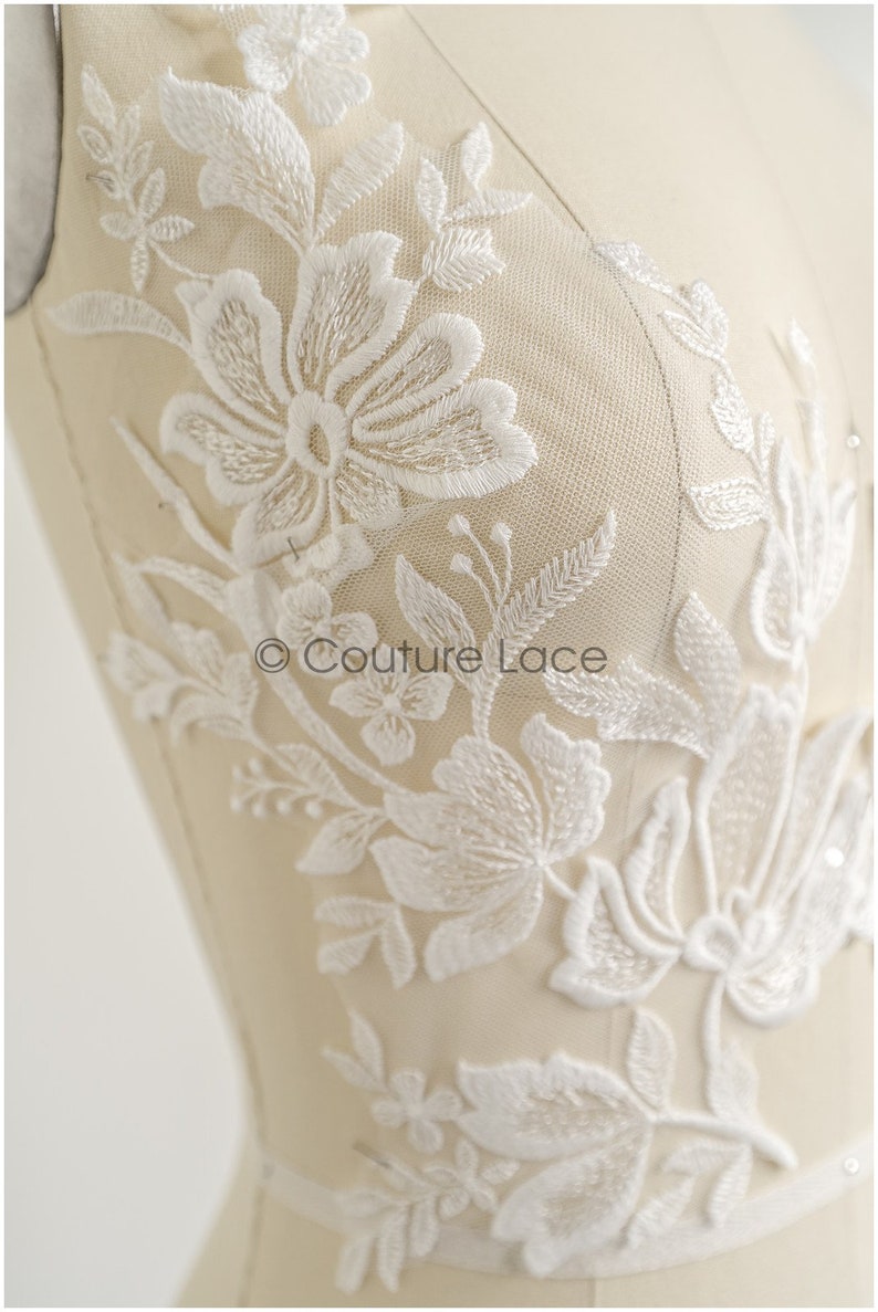 A22-269 // romantic flower lace patch/ cotton flower applique/ wedding dress lace appliqué/ bridal flower applique zdjęcie 3