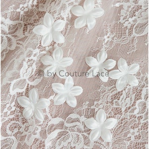 3D Blüten, 3D Blütenblätter zum Aufnähen, 3D Blütenblätter, Brautsatinblume, 3D Satinblume für Hochzeitskleid, 3g / Packung // A24-397 (FL-003)